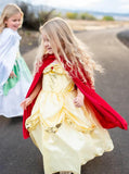 Belle jurk met cape